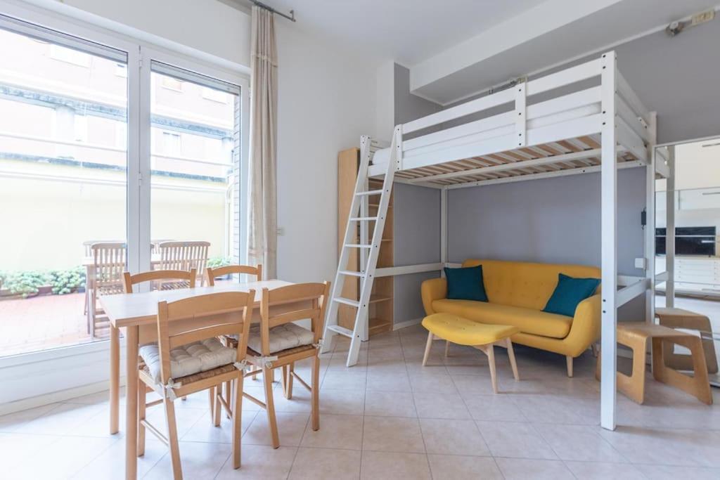 Tiarini 14 Apartment Болоня Екстериор снимка
